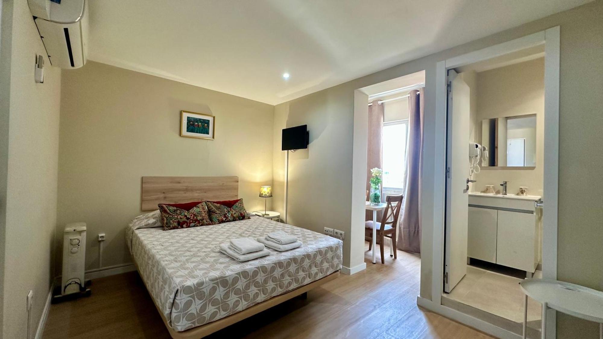 Residencial Duque De Saldanha Hotel Lisbon Bagian luar foto