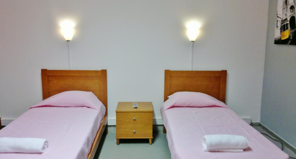 Residencial Duque De Saldanha Hotel Lisbon Ruang foto