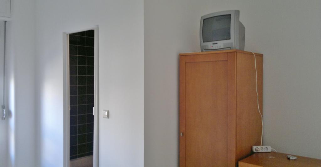 Residencial Duque De Saldanha Hotel Lisbon Ruang foto
